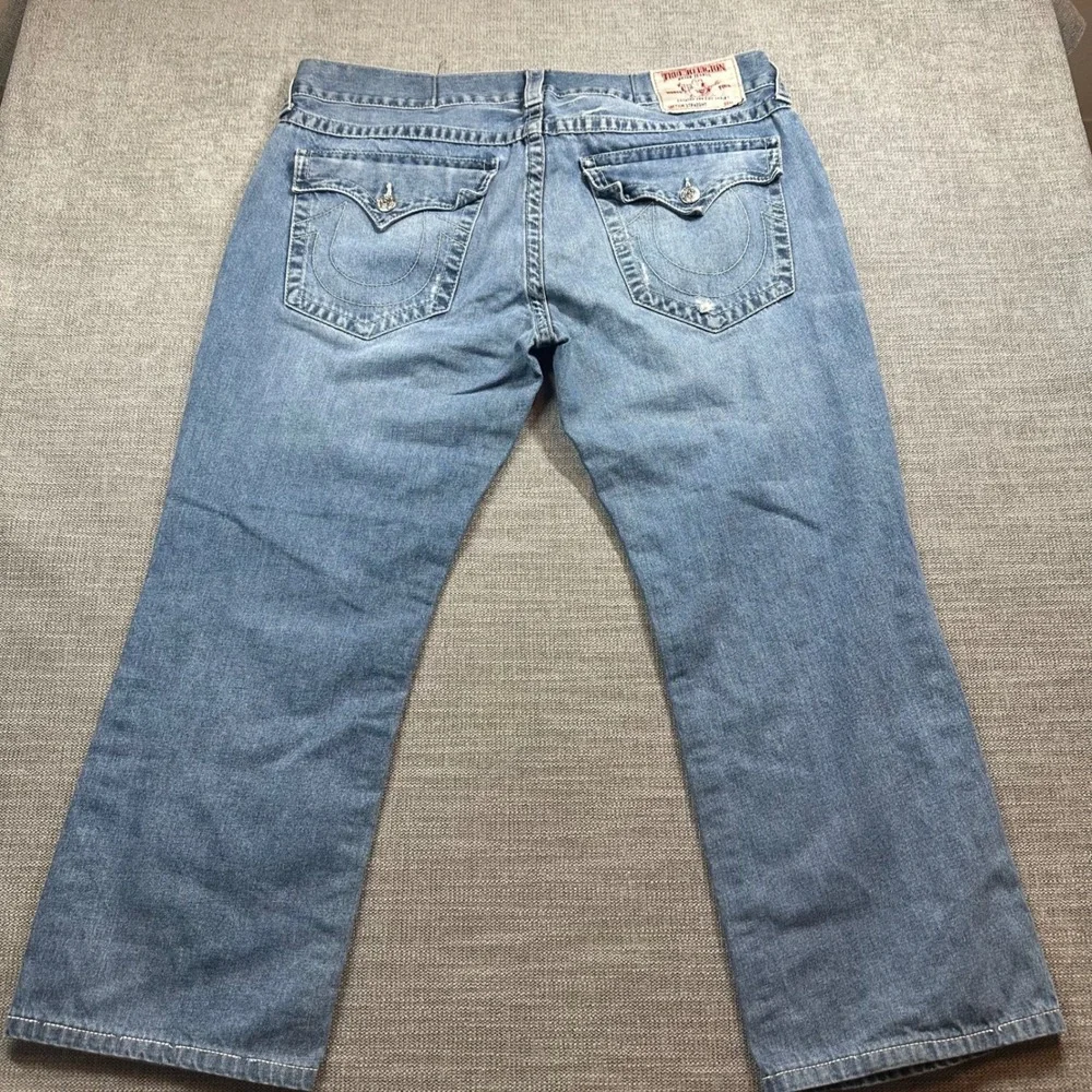 True Religion Straight Leg Jeans Mens 38 Blue  Medium Wash Y2K Denim